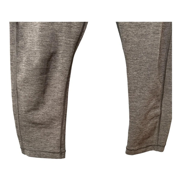 Athleta Ultimate Stash Pocket Capri Leggings SuperSonic Gray Heather. EUC. Small - Picture 5 of 13